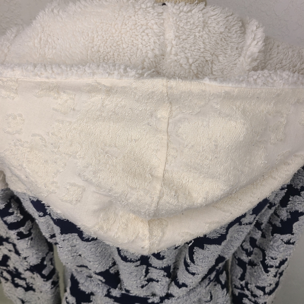 Lilka by Anthropologie Navy Sherpa Lined Hooded Robe - Picture 16 of 16